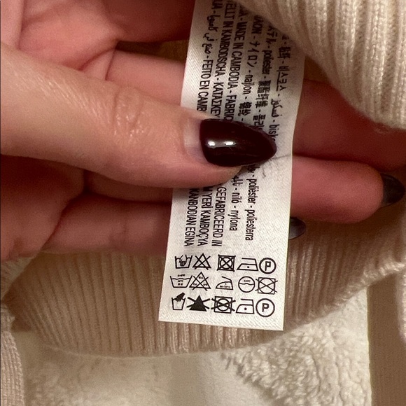 NWT Zara Beige Ribbed Wrap Knit Sweater Top - Picture 4 of 5